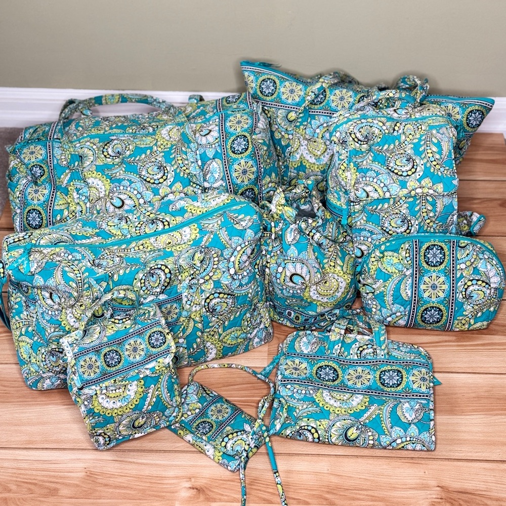 Now $275!  Vera Bradley “Peacock”(Spring 2003) Huge Bundle[11 total pieces]